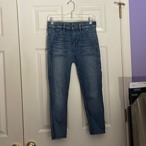 American Eagle Dark Wash Cargo Pocket Skinny Jeans - Size 8 Short